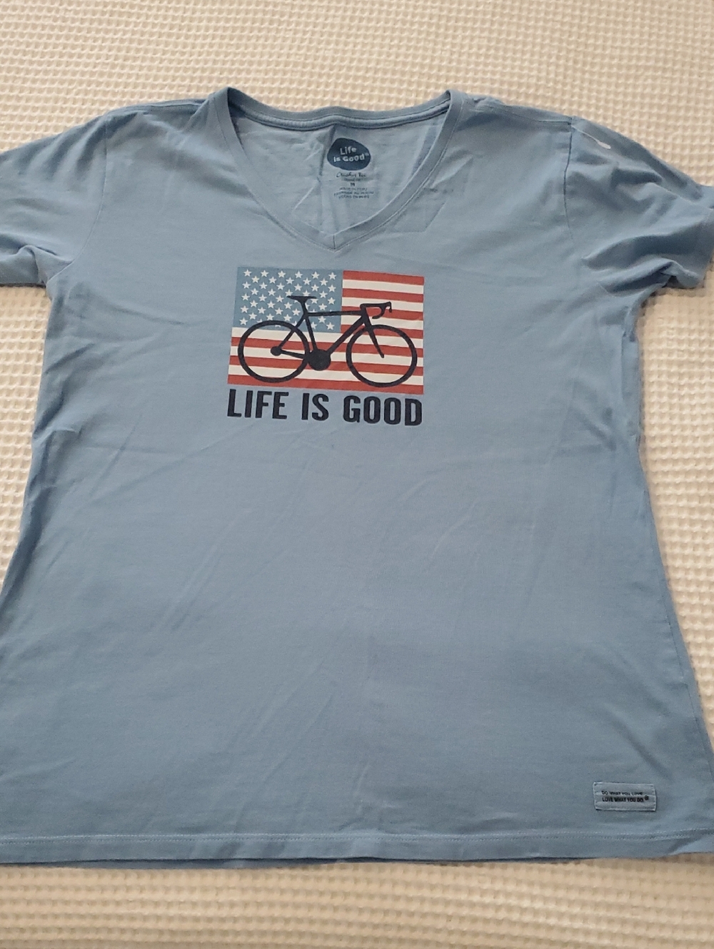 Life Is Good Crusher Tee Size MEDIUM